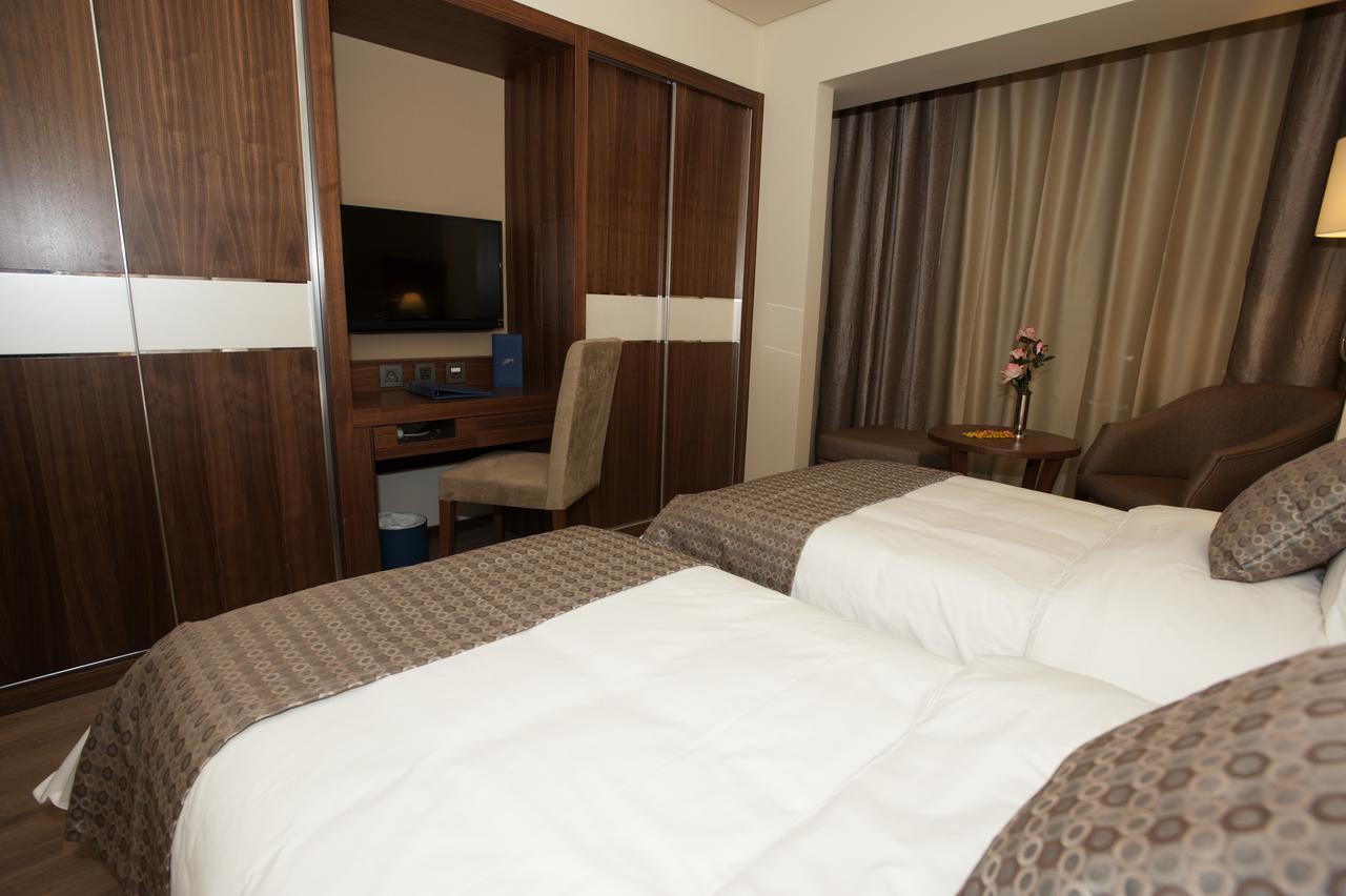 Gems Hotel Beirut Eksteriør bilde
