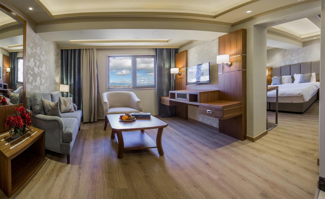 Gems Hotel Beirut Eksteriør bilde