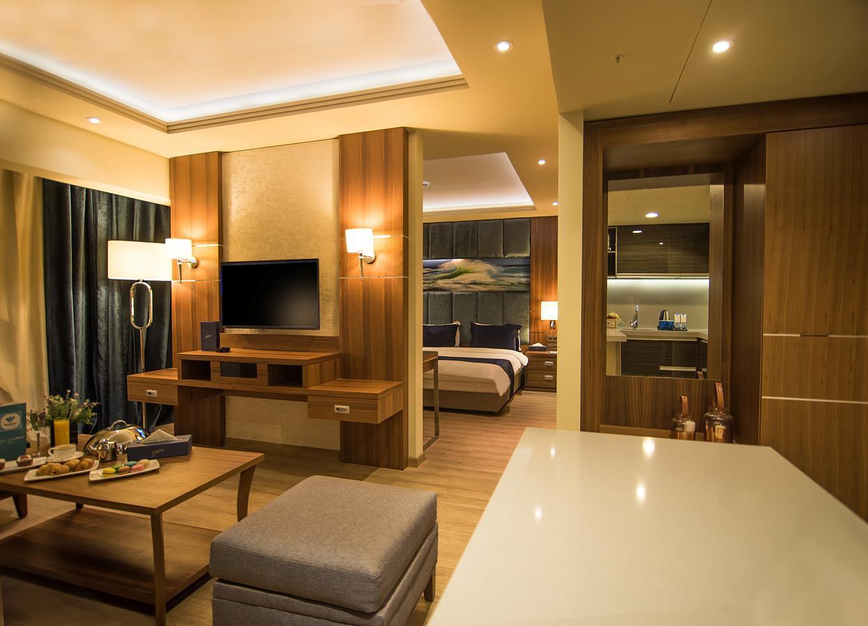 Gems Hotel Beirut Eksteriør bilde