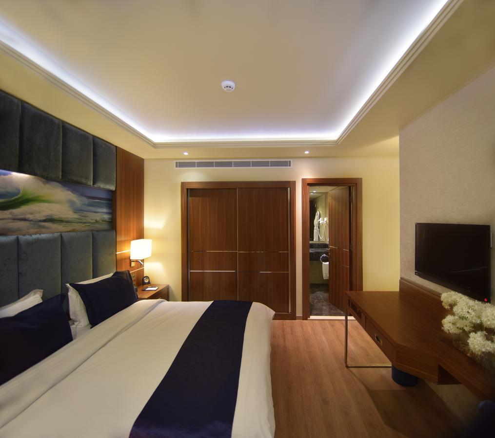 Gems Hotel Beirut Eksteriør bilde