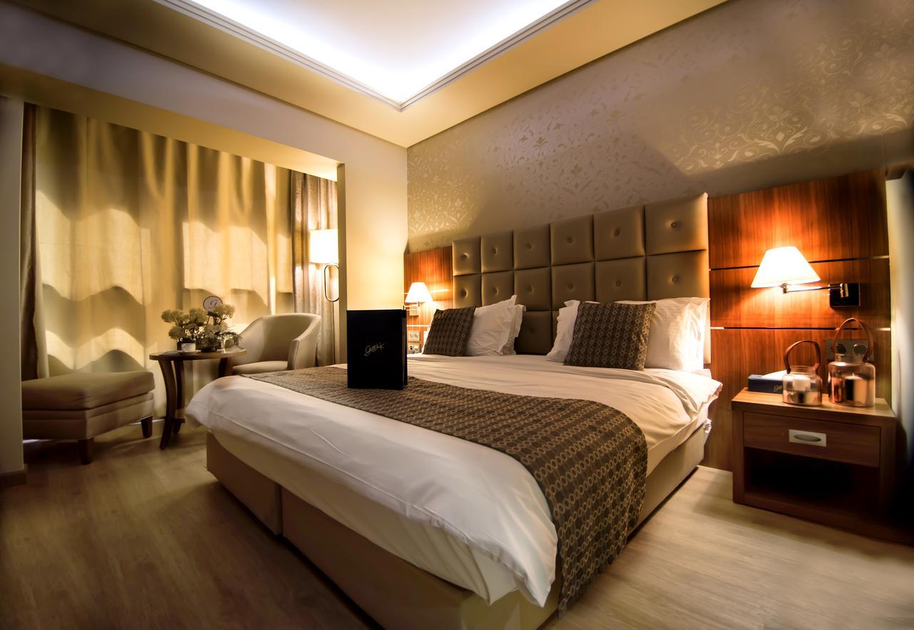 Gems Hotel Beirut Eksteriør bilde