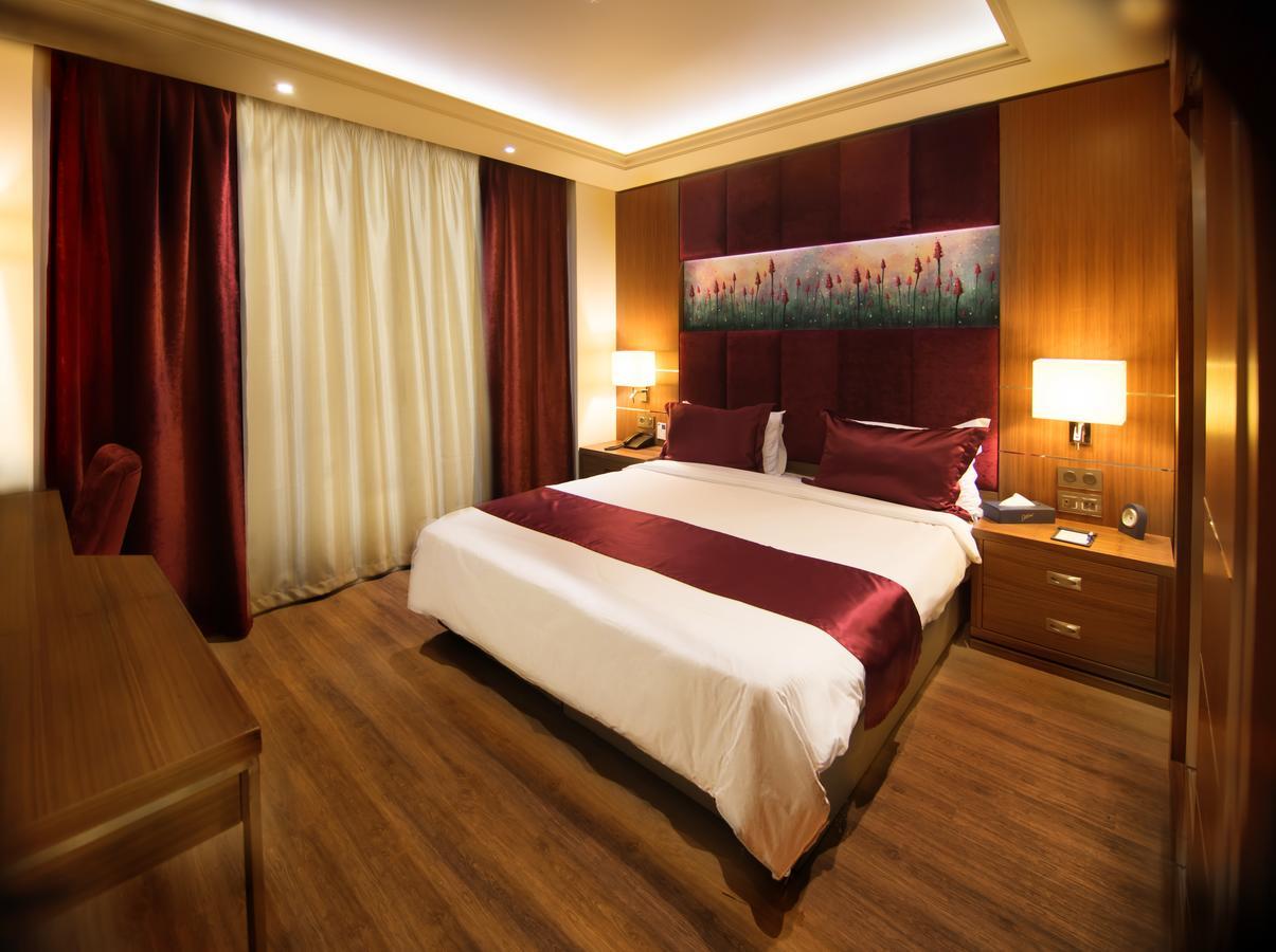 Gems Hotel Beirut Eksteriør bilde