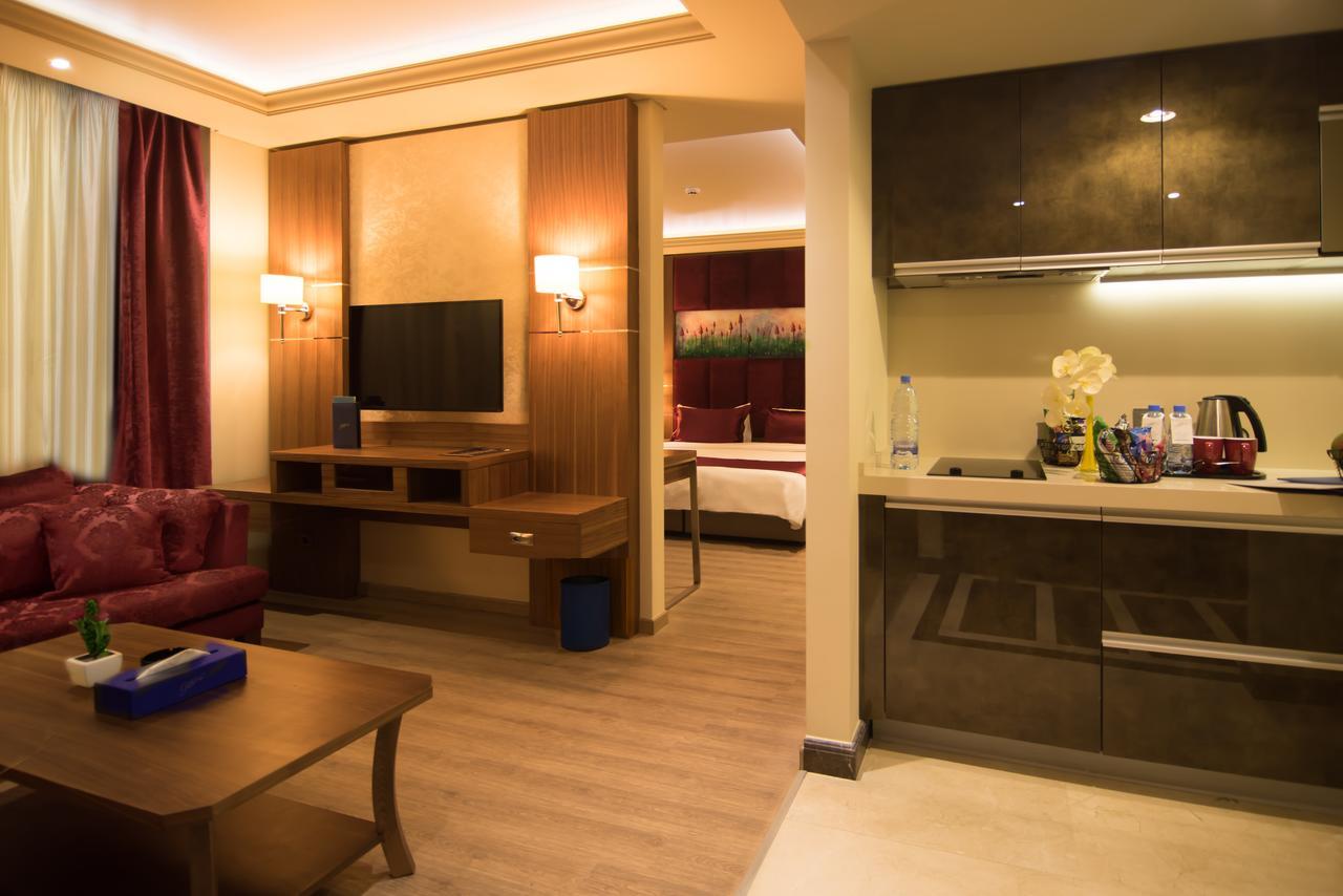 Gems Hotel Beirut Eksteriør bilde