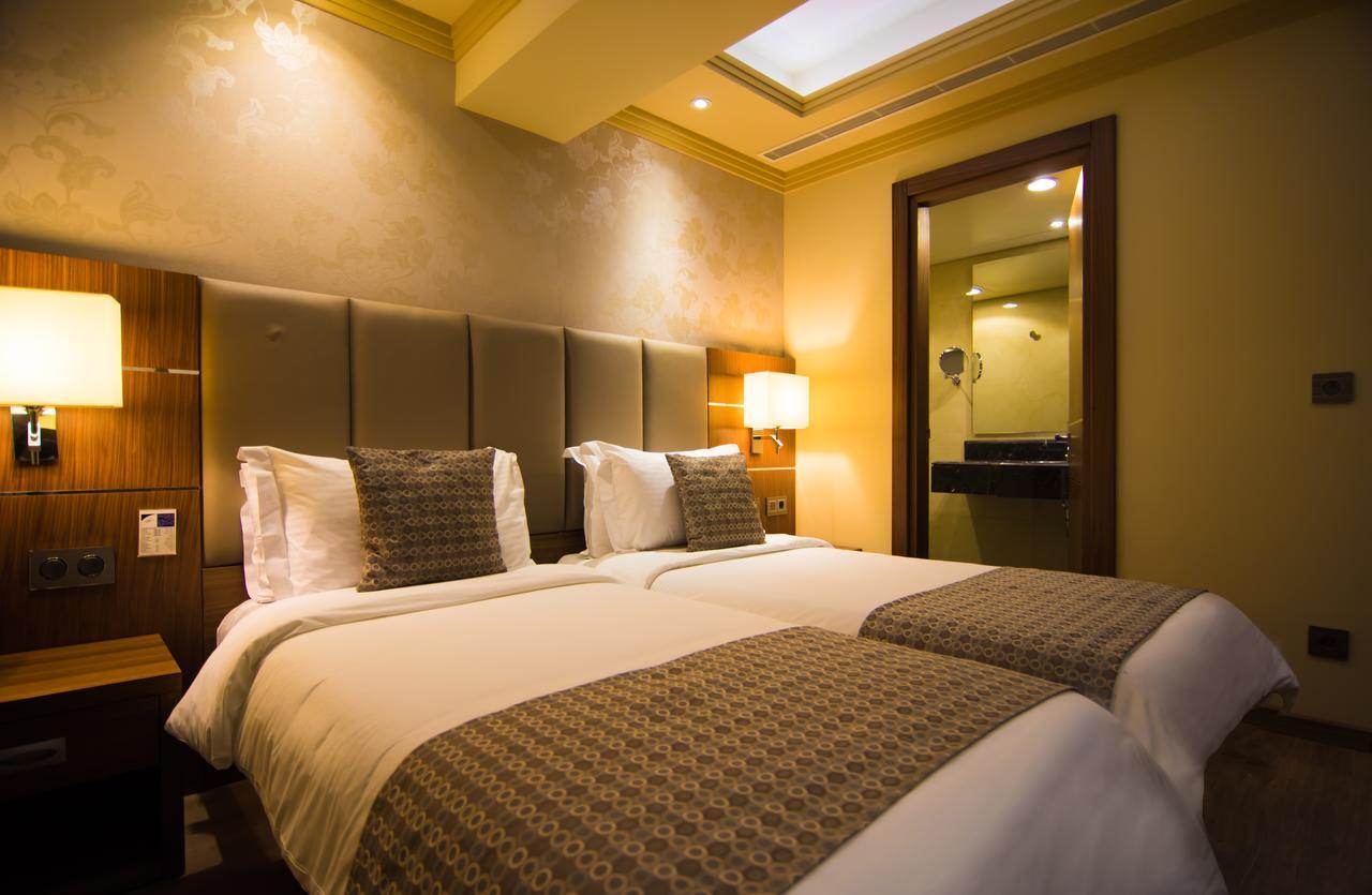 Gems Hotel Beirut Eksteriør bilde